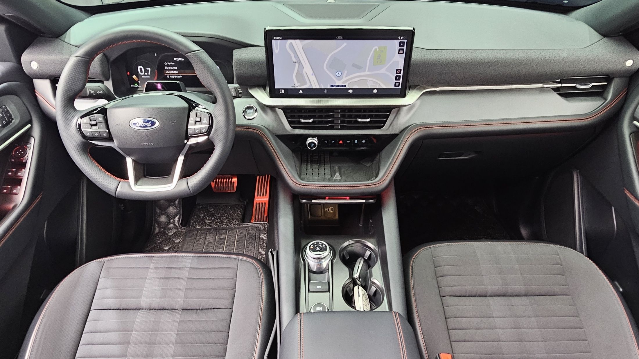 FORD EXPLORER 2024