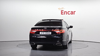 HYUNDAI GRANDEUR HG 2016