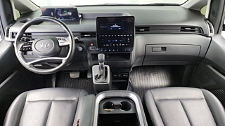 HYUNDAI STARIA 2023