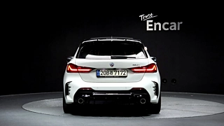 BMW 1-SERIES F40 2021