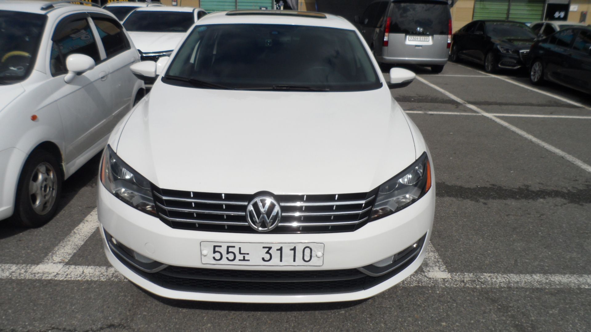 VOLKSWAGEN PASSAT 2012