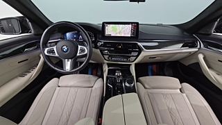BMW 5-SERIES G30 2022