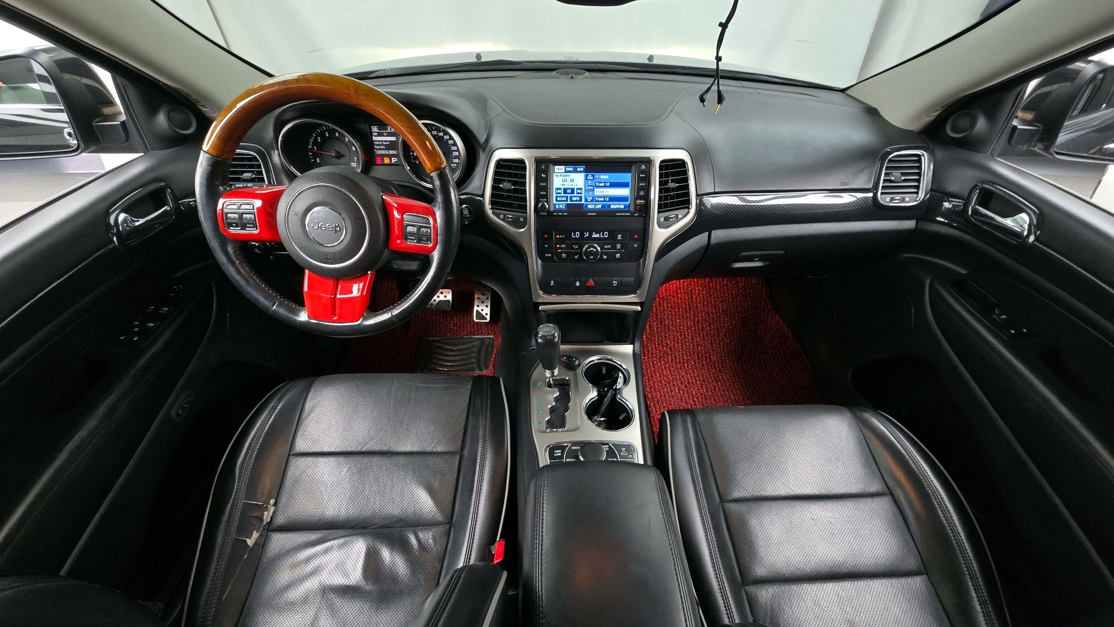 JEEP CHEROKEE GRAND 2010