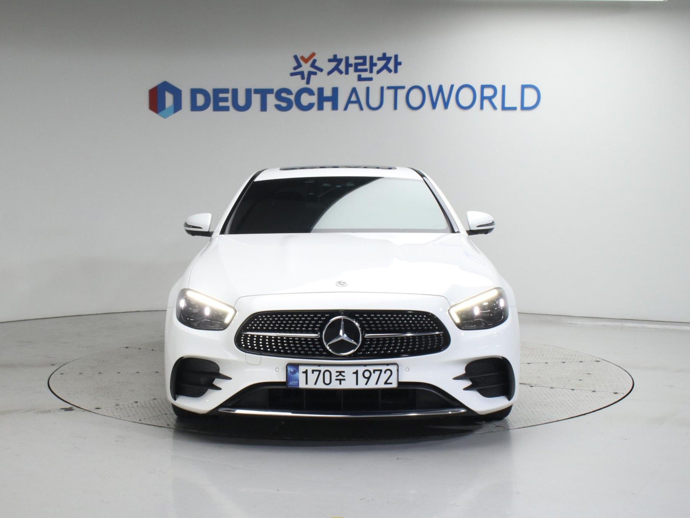 MERCEDES BENZ E-CLASS W213 2020