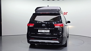 KIA CARNIVAL 2017