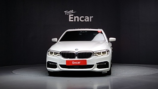 BMW 5-SERIES G30 2017