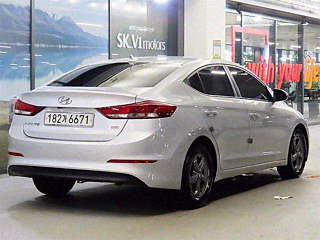 HYUNDAI AVANTE AD 2016