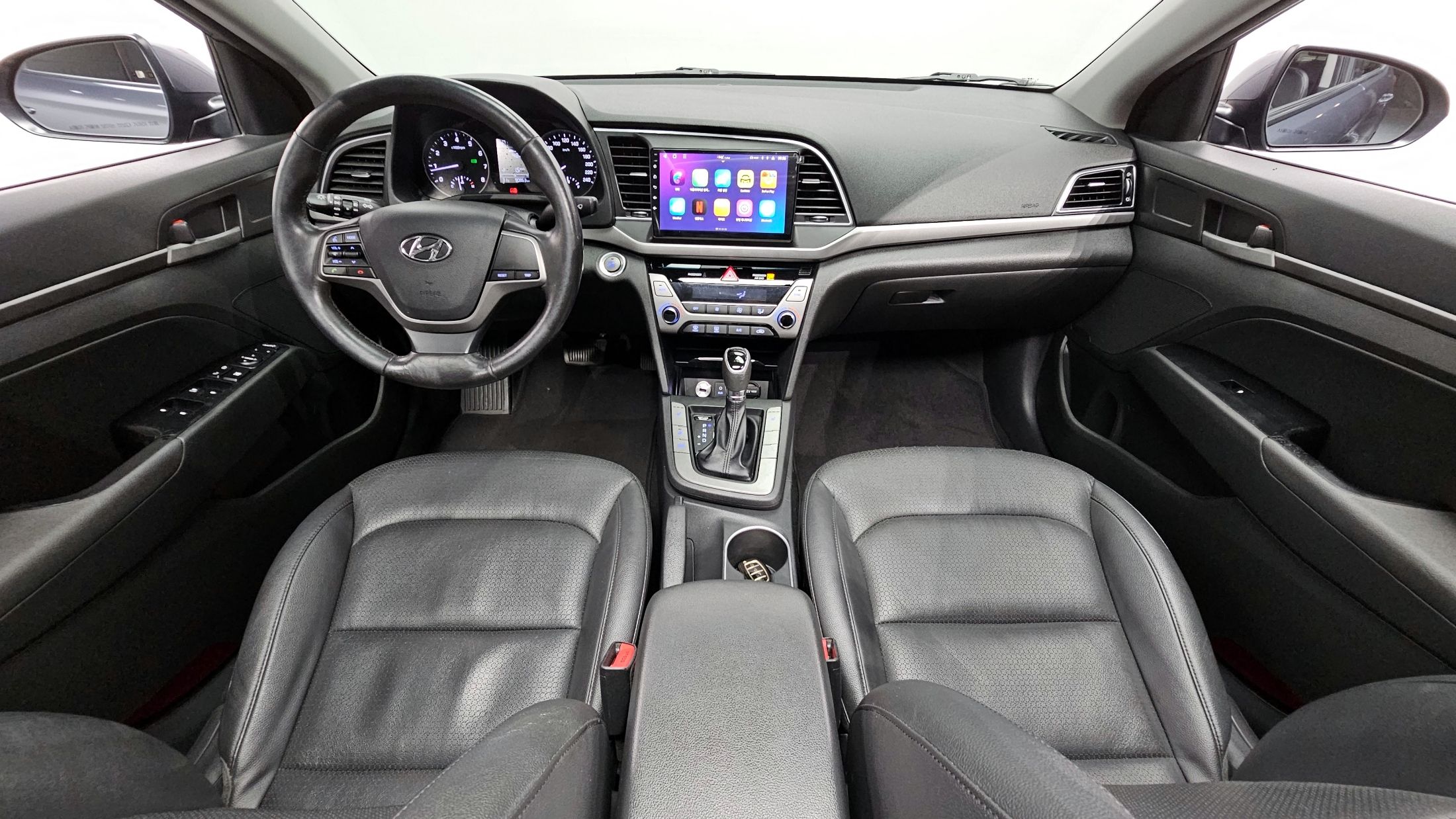 HYUNDAI AVANTE AD 2016