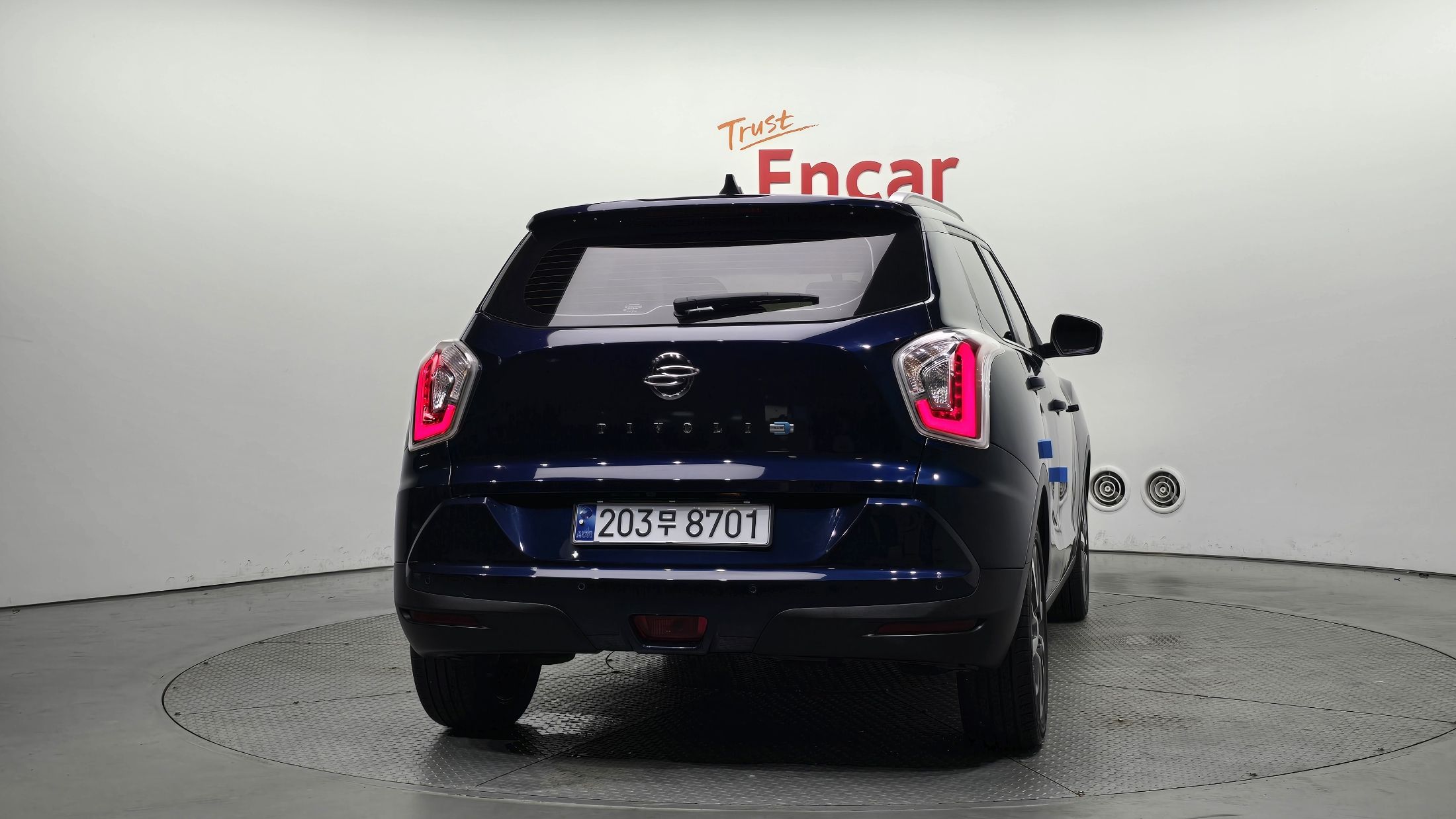 SSANGYONG TIVOLI 2015