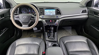HYUNDAI AVANTE AD 2016