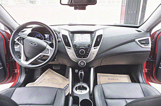 HYUNDAI VELOSTER 2016