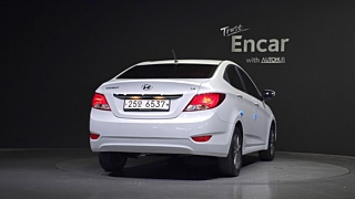 HYUNDAI ACCENT NEW 2017