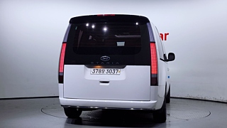 HYUNDAI STARIA 2022