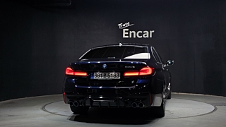 BMW 5-SERIES G30 2022