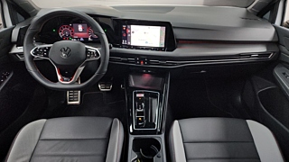 VOLKSWAGEN GOLF 2024