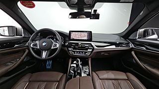 BMW 5-SERIES G30 2022