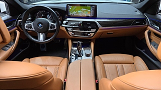 BMW 5-SERIES G30 2021