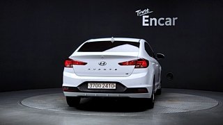 HYUNDAI AVANTE AD 2019