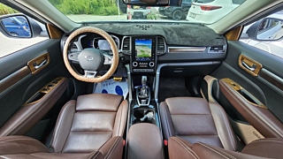 SAMSUNG QM6 2020
