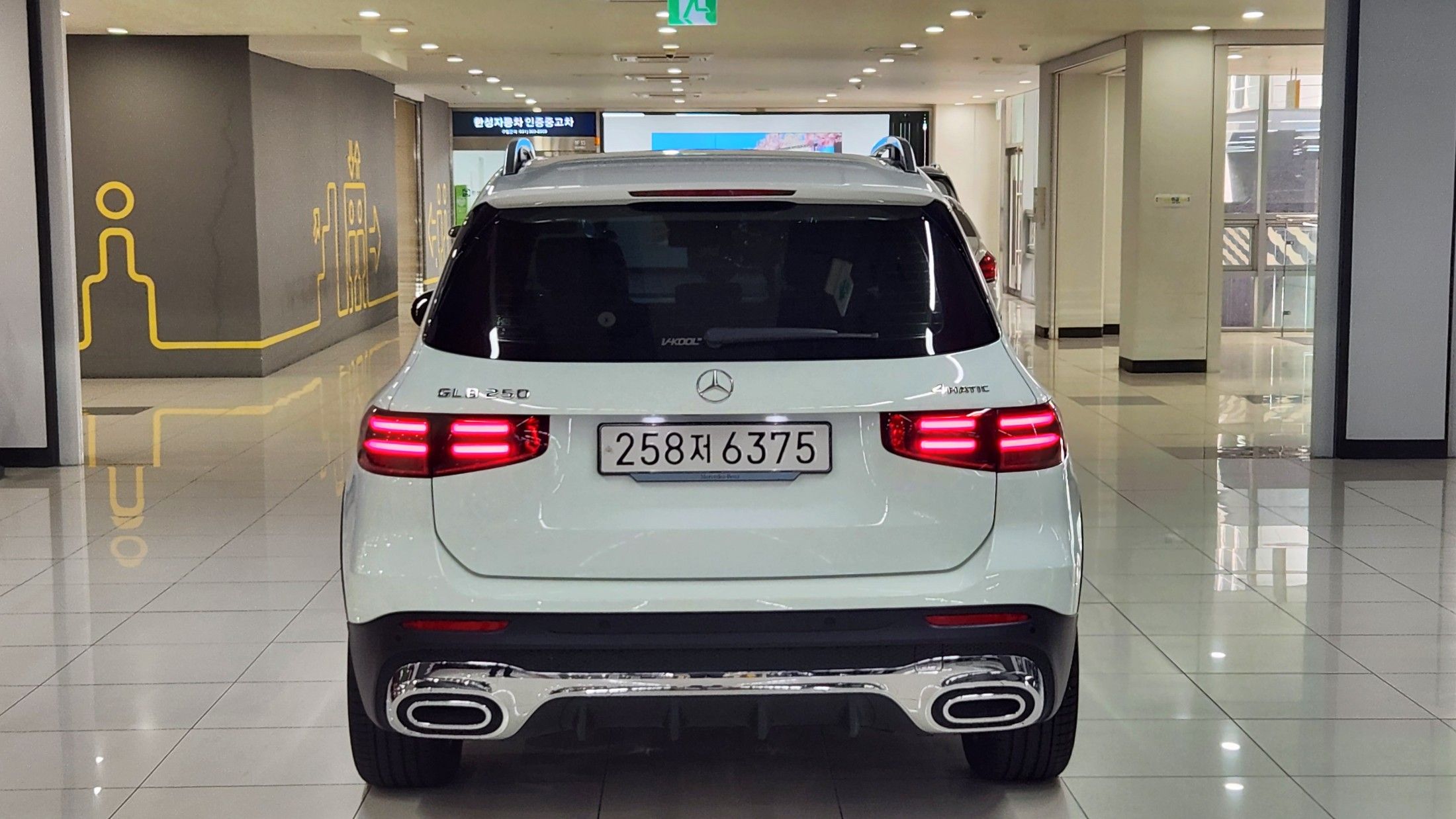 MERCEDES BENZ GLB-CLASS X247 2024