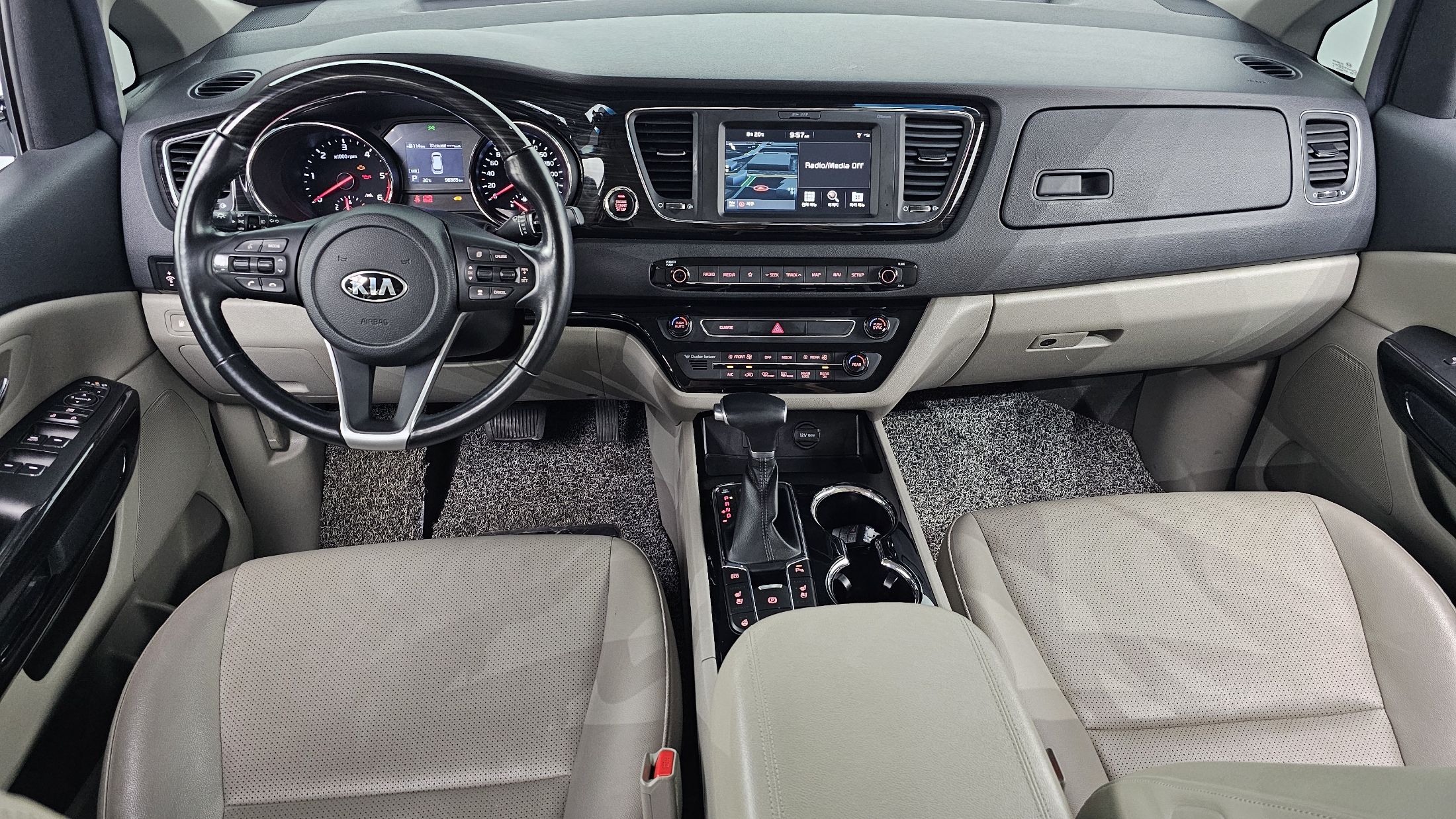 KIA CARNIVAL 2020