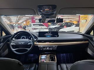 GENESIS G80 RG3 2022
