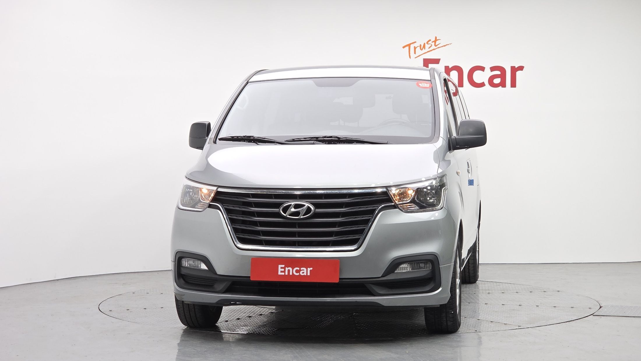 HYUNDAI STAREX GRAND 2020