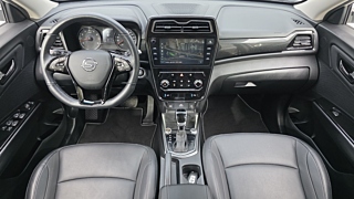 SSANGYONG TIVOLI VERY NEW 2021