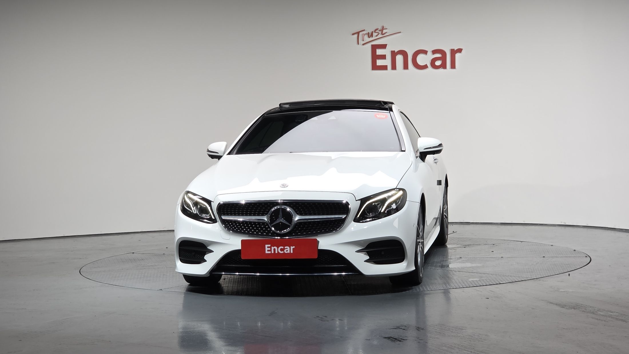 MERCEDES BENZ E-CLASS W213 2019