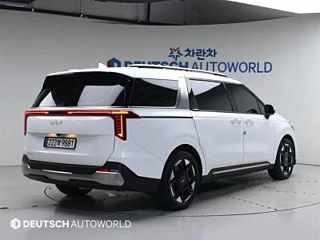 KIA CARNIVAL 2024