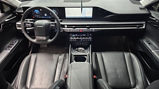 HYUNDAI GRANDEUR HYBRID GN7 2023