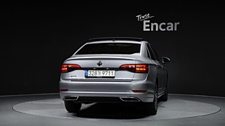VOLKSWAGEN JETTA 2020