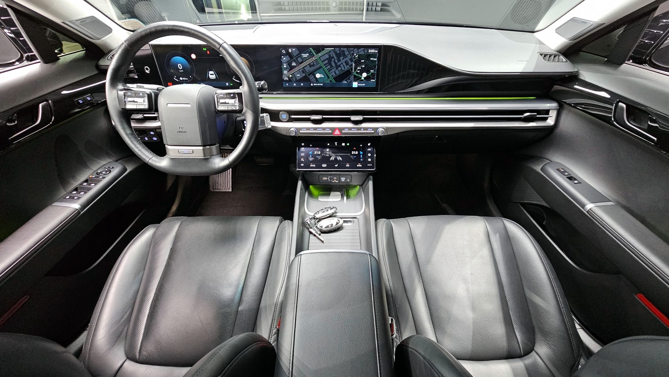 HYUNDAI GRANDEUR HYBRID GN7 2023
