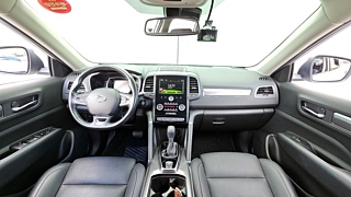 SAMSUNG QM6 2020
