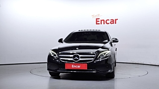 MERCEDES BENZ E-CLASS W213 2019
