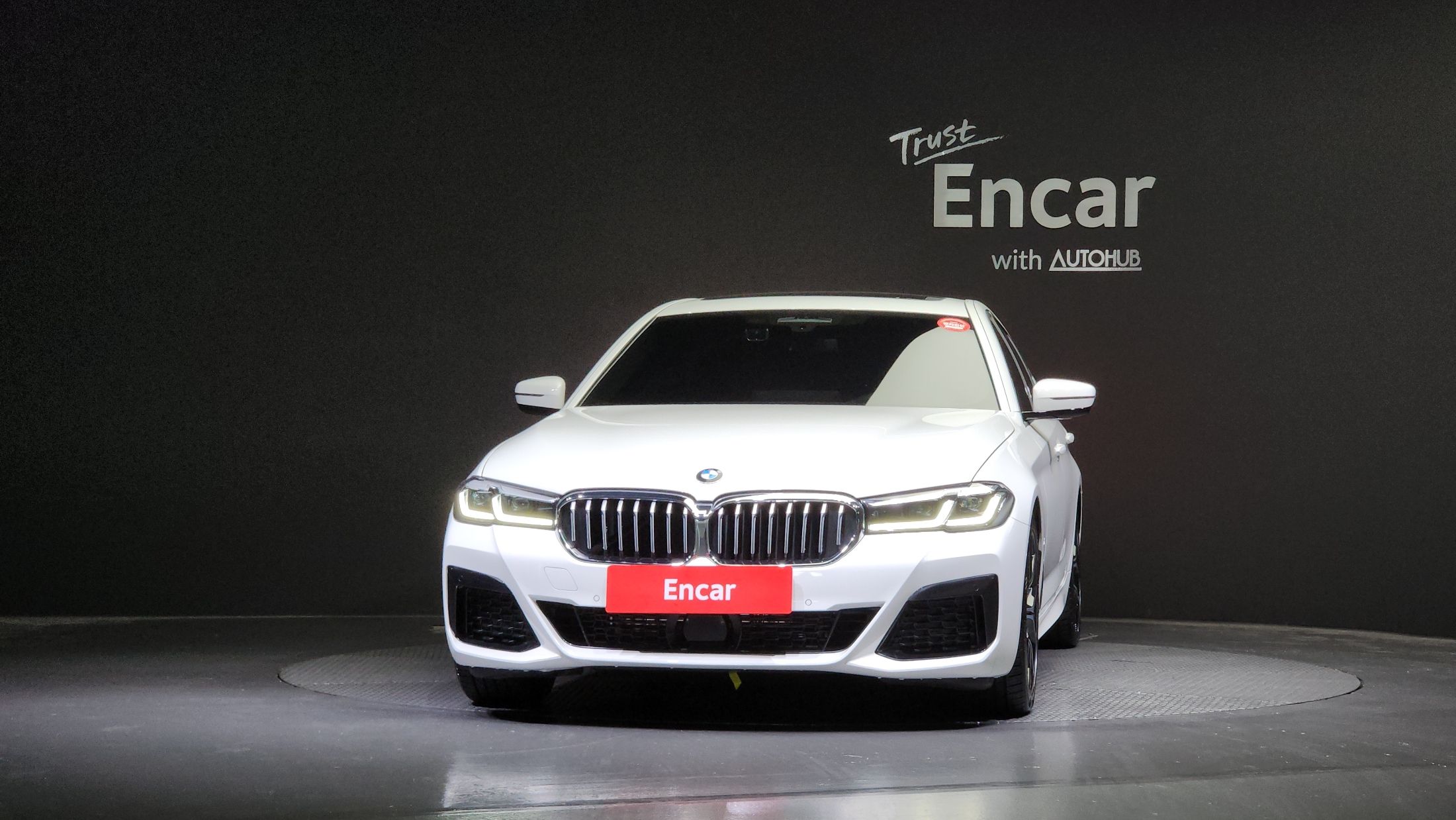 BMW 5-SERIES G30 2020