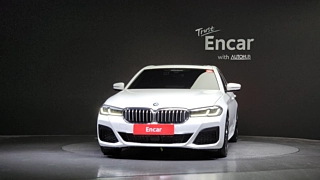 BMW 5-SERIES G30 2020