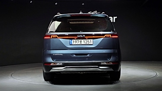 KIA CARNIVAL  4 GENERATION 9 Seater Signature 2021
