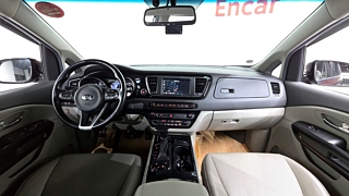 KIA CARNIVAL 2017