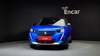Заказать PEUGEOT E-2008