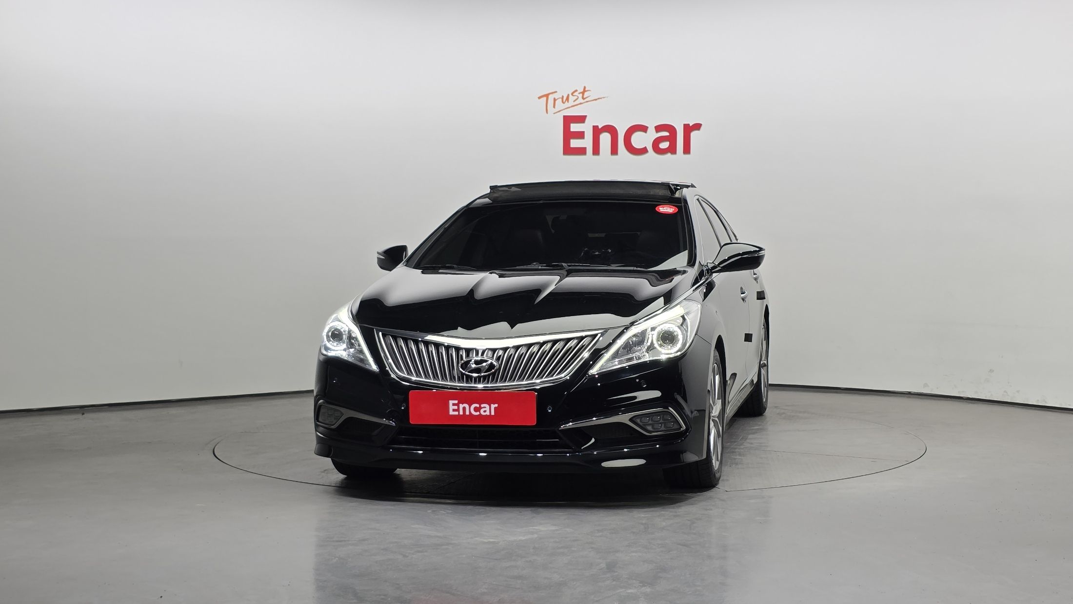 HYUNDAI GRANDEUR HG 2016