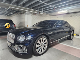 BENTLEY FLYING SPUR 2022