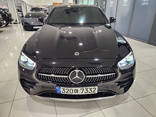 MERCEDES BENZ E-CLASS W213 2022