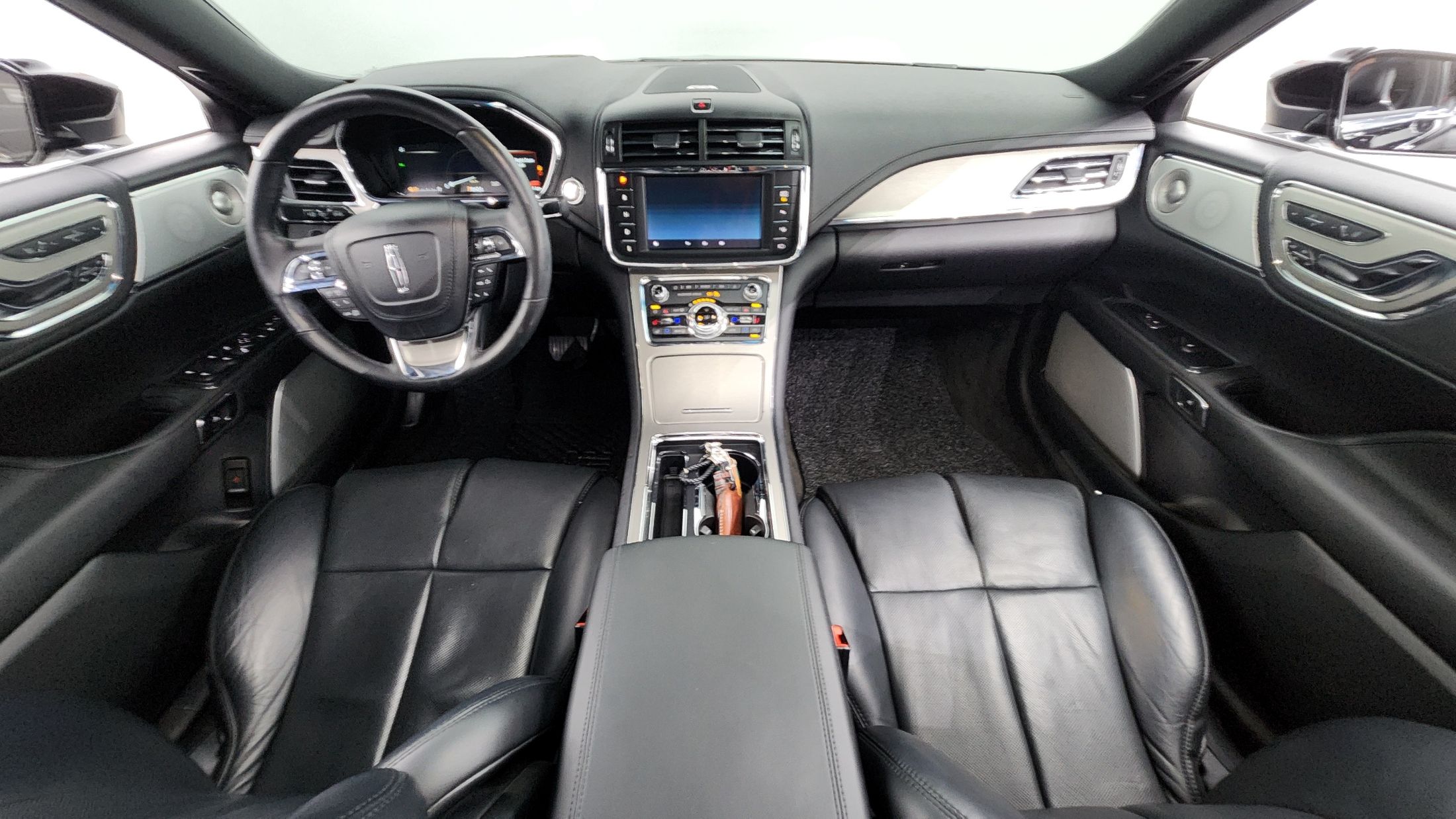 LINCOLN CONTINENTAL 2020