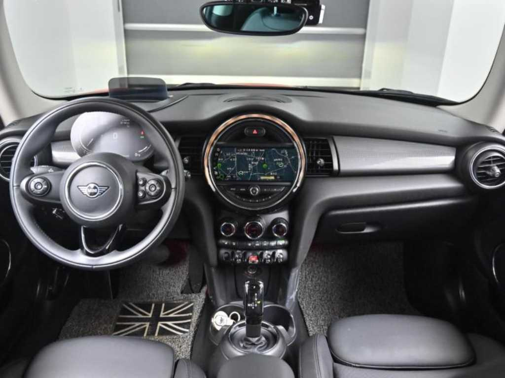 MINI COOPER 2021
