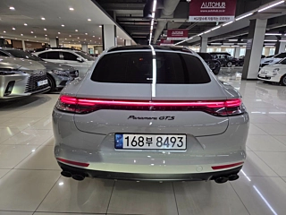 PORSCHE PANAMERA 971 2022