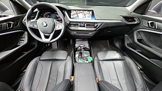BMW 1-SERIES F40 2022