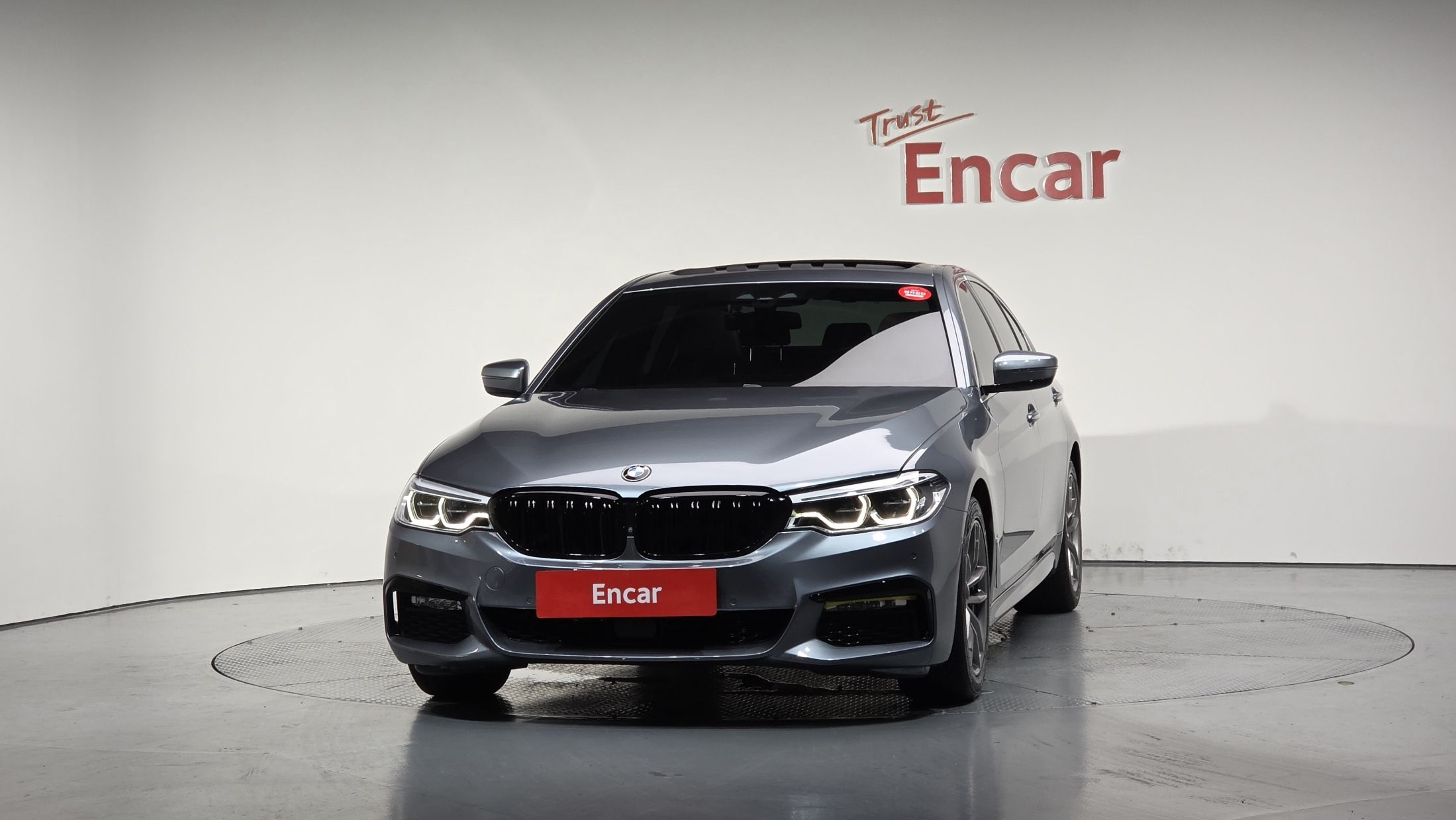BMW 5-SERIES G30 2018
