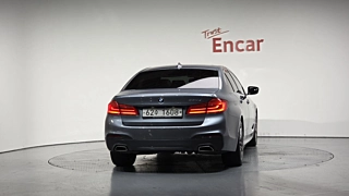BMW 5-SERIES G30 2018