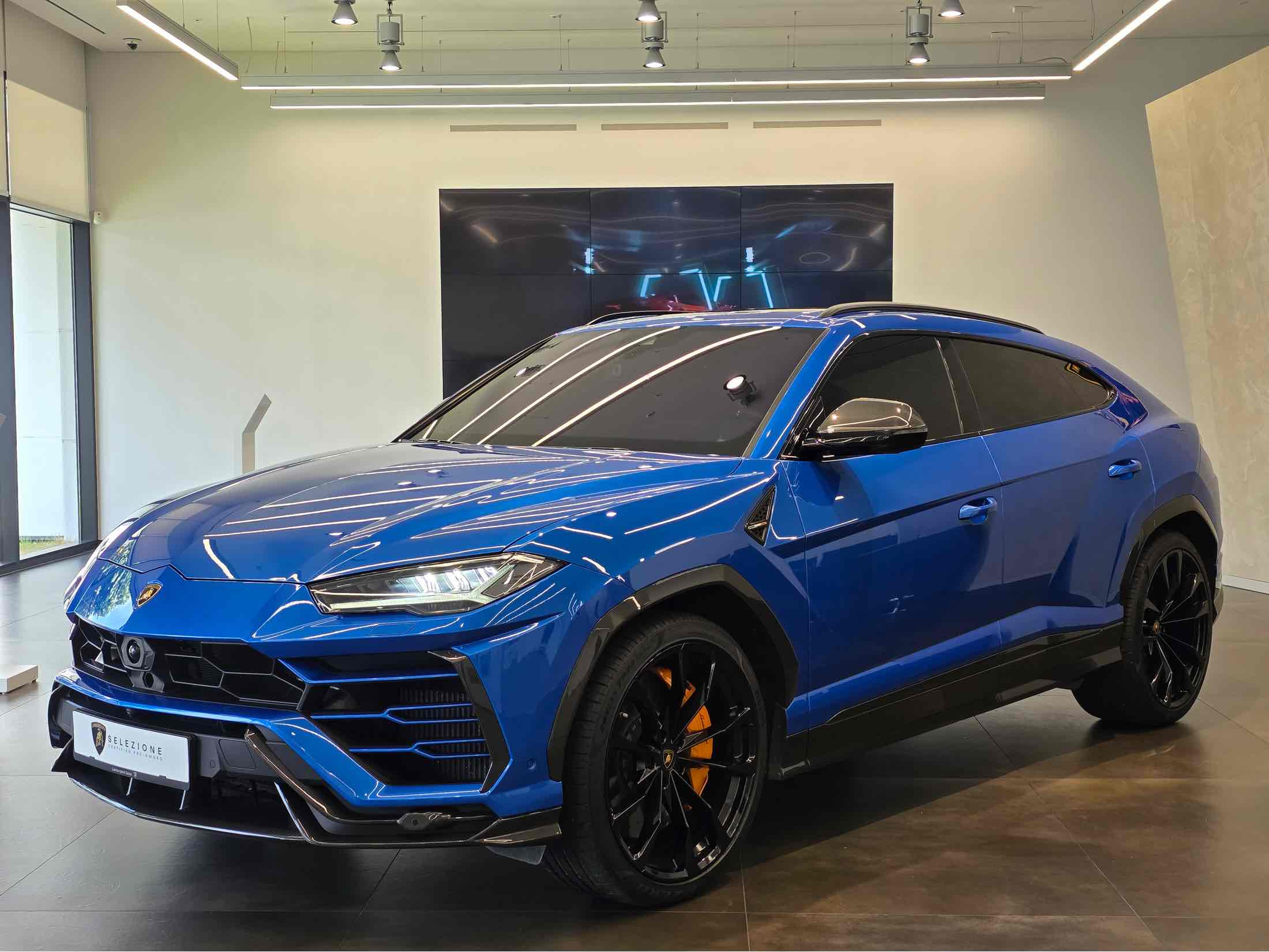 Аукционный лист LAMBORGHINI URUS 2020